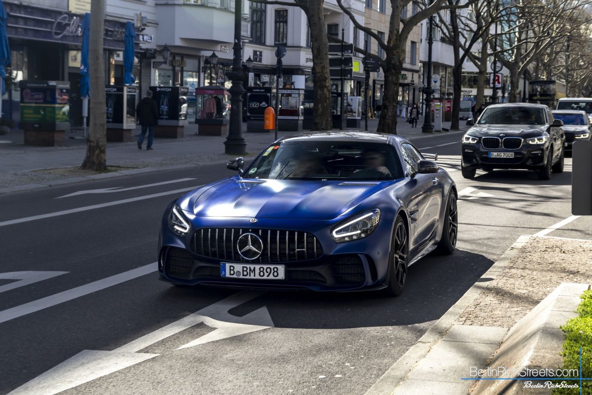 Mercedes-AMG GT-R (2019) spotted in Berlin — BerlinRichStreets